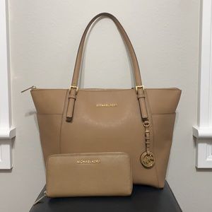 Michael Kors Large Jet Set Tote + Wallet